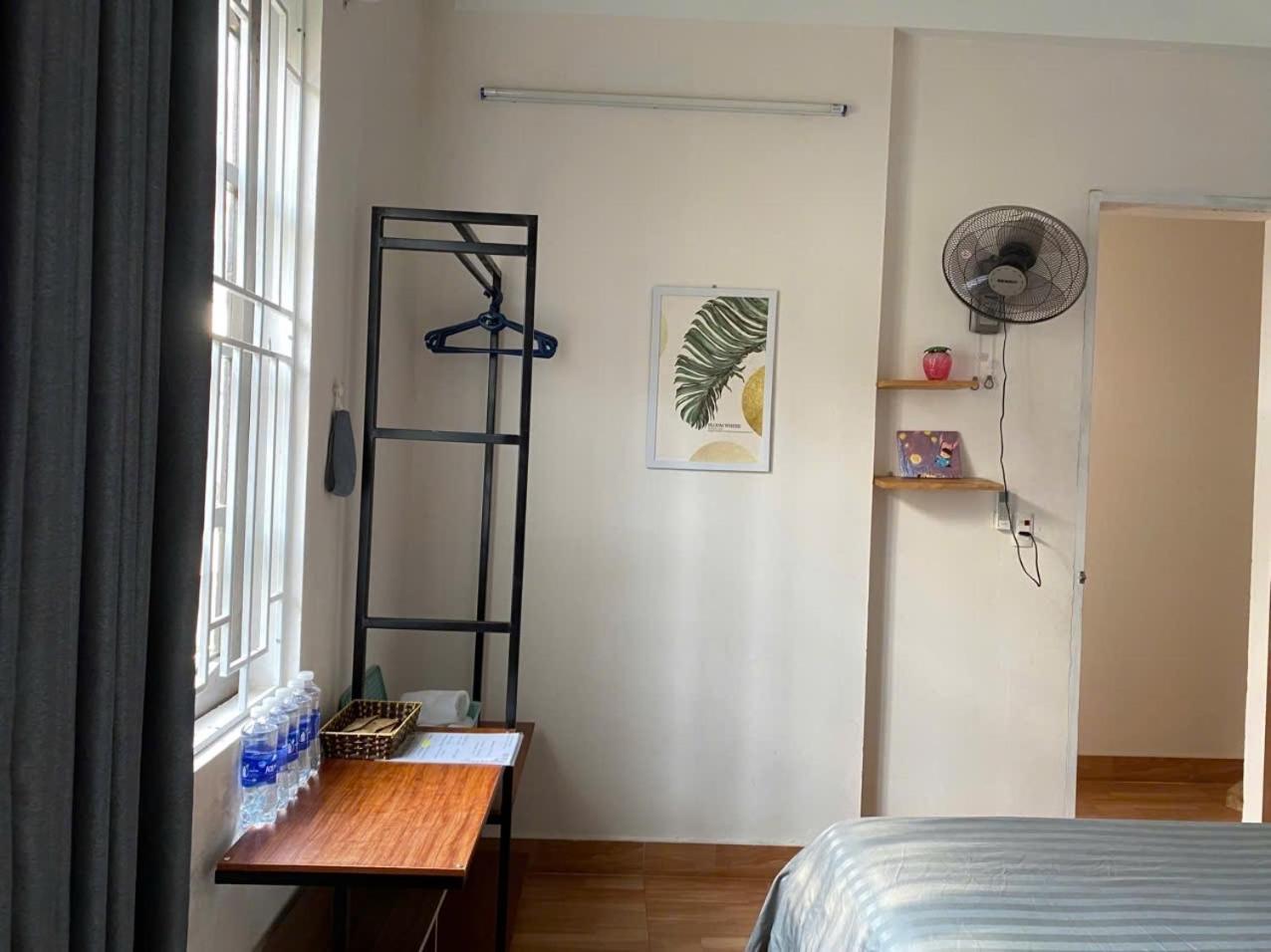 Aumori Hostel Dong Hoi Eksteriør billede